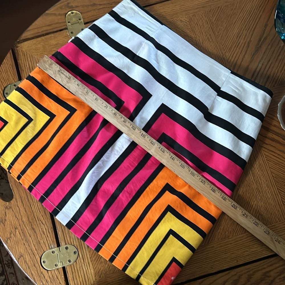 Geometric Colorblock Skirt - Picture 10 of 14